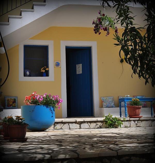 Sunflower Apartments & Studios Kassiopi Exterior photo