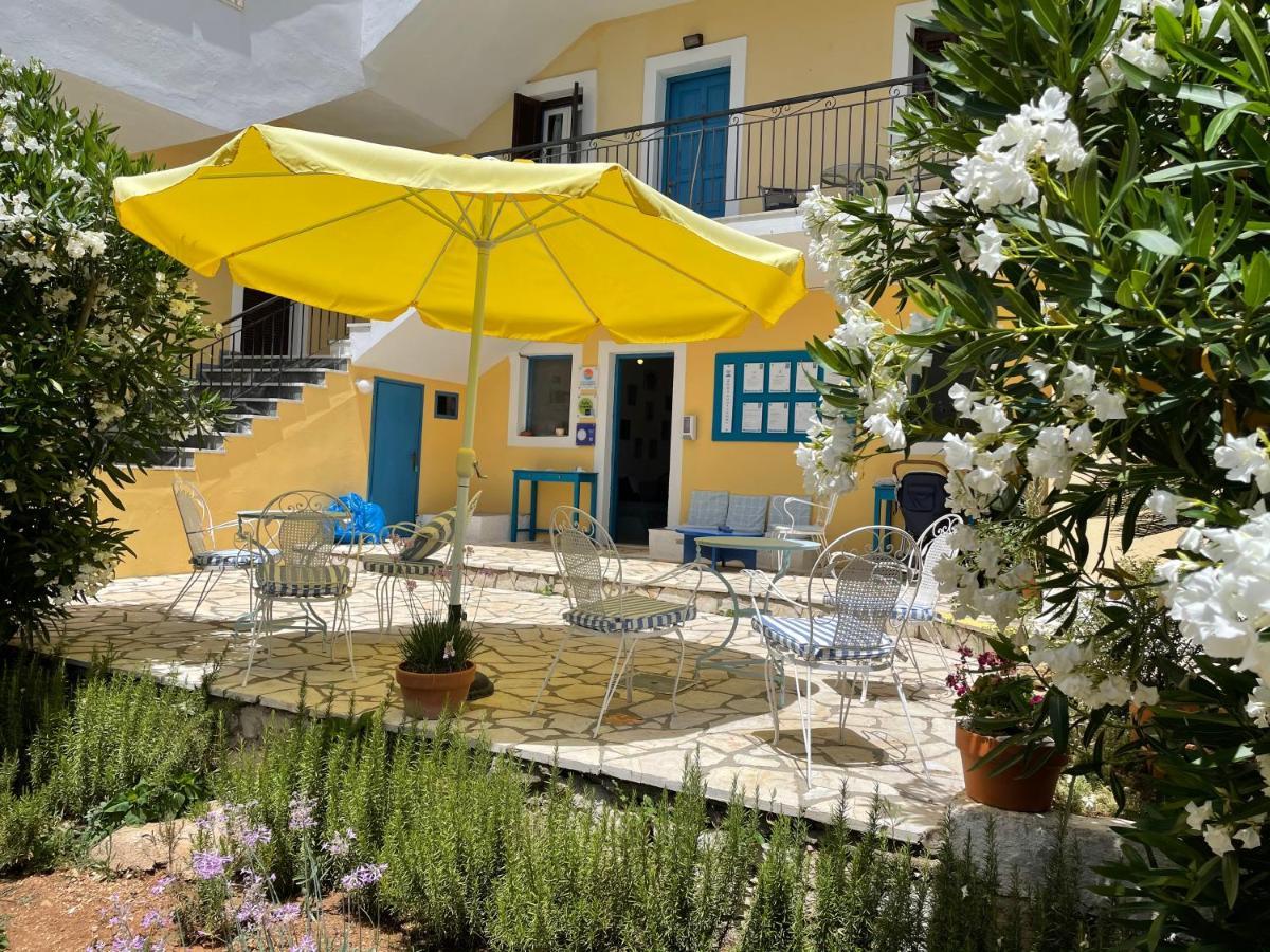 Sunflower Apartments & Studios Kassiopi Exterior photo