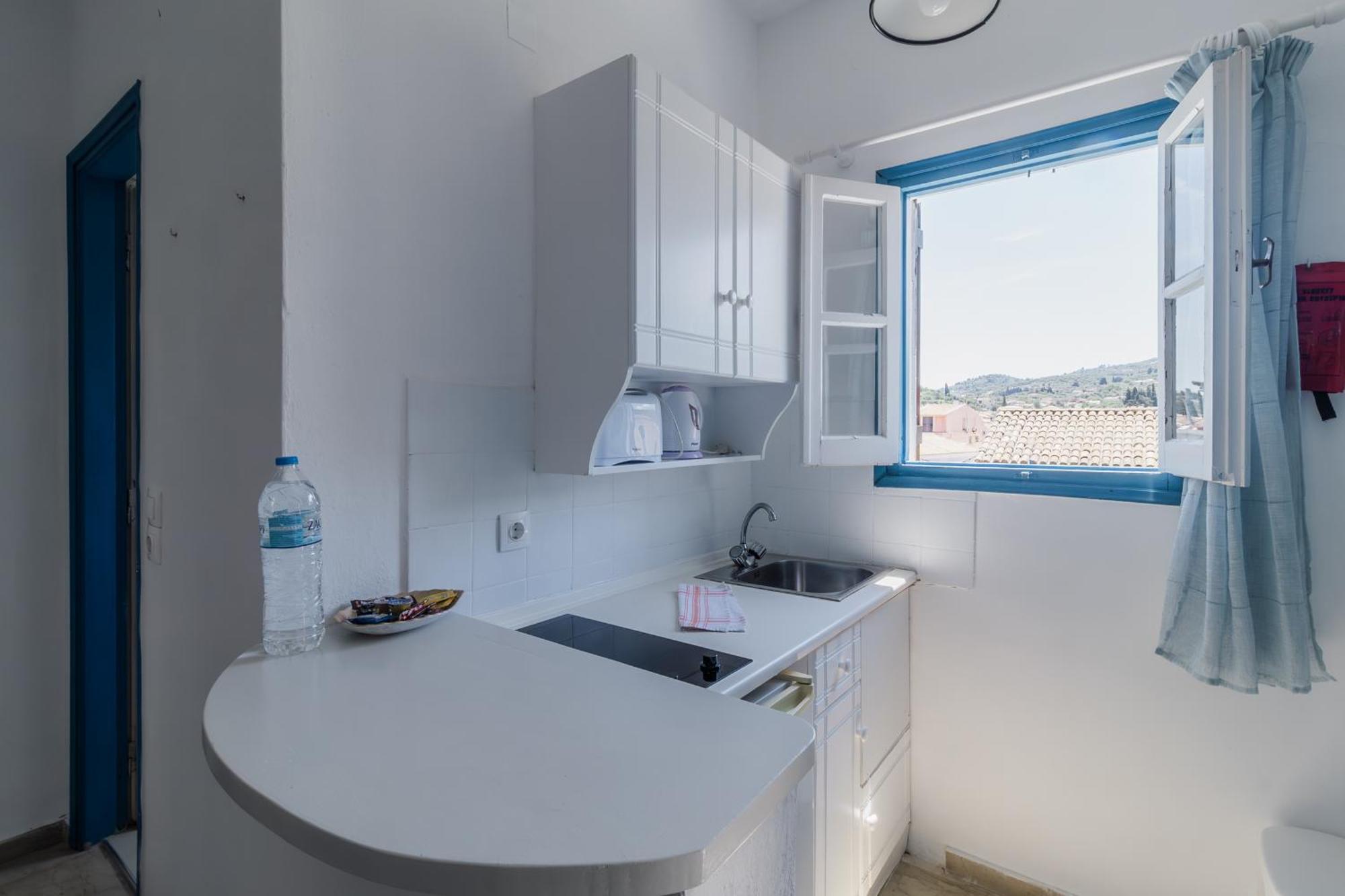 Sunflower Apartments & Studios Kassiopi Exterior photo