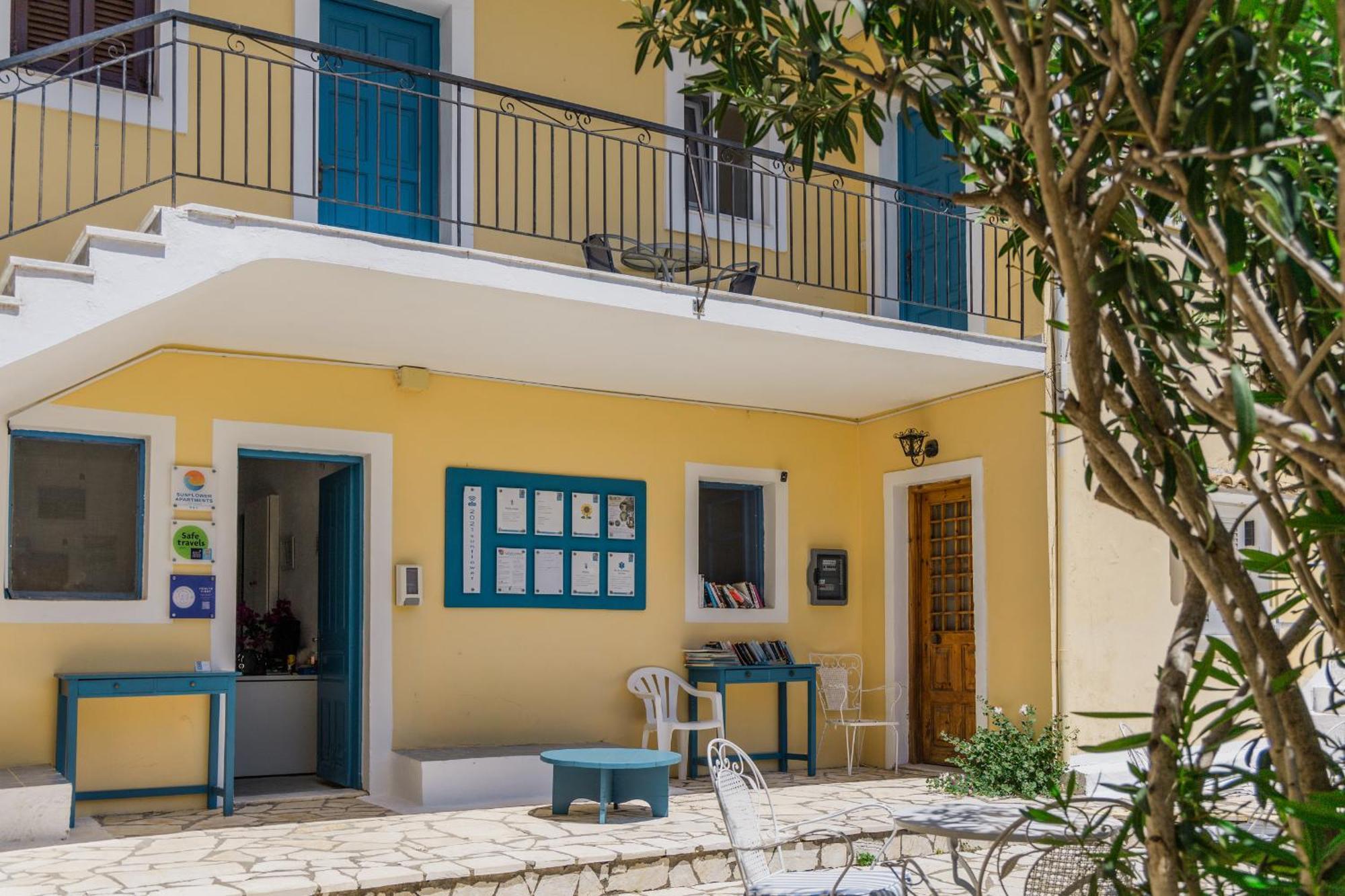 Sunflower Apartments & Studios Kassiopi Exterior photo